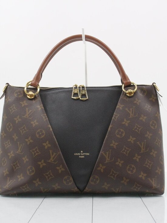 Louis Vuitton Handbags - LV "V" Tote MM